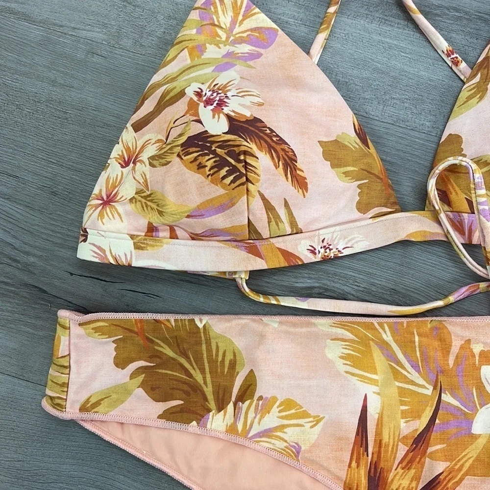 ☀️RIP CURL☀️ SUNDAY SWELL TRI SUNDAY SWELL HIPSTER CHEEKY BIKINI SET